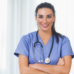 happy-nurse-with-arms-crossed happy-nurse-with-arms-crossed